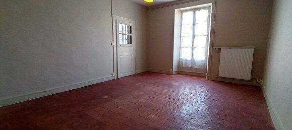 Adosado de 3 dormitorios en Mayenne, France No. 357607 2