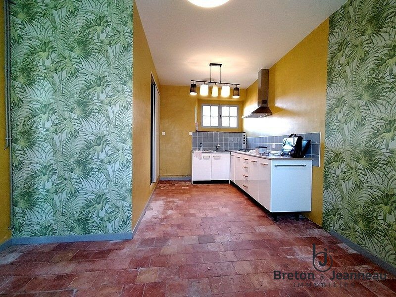 Adosado de 3 dormitorios en Mayenne, France No. 357607