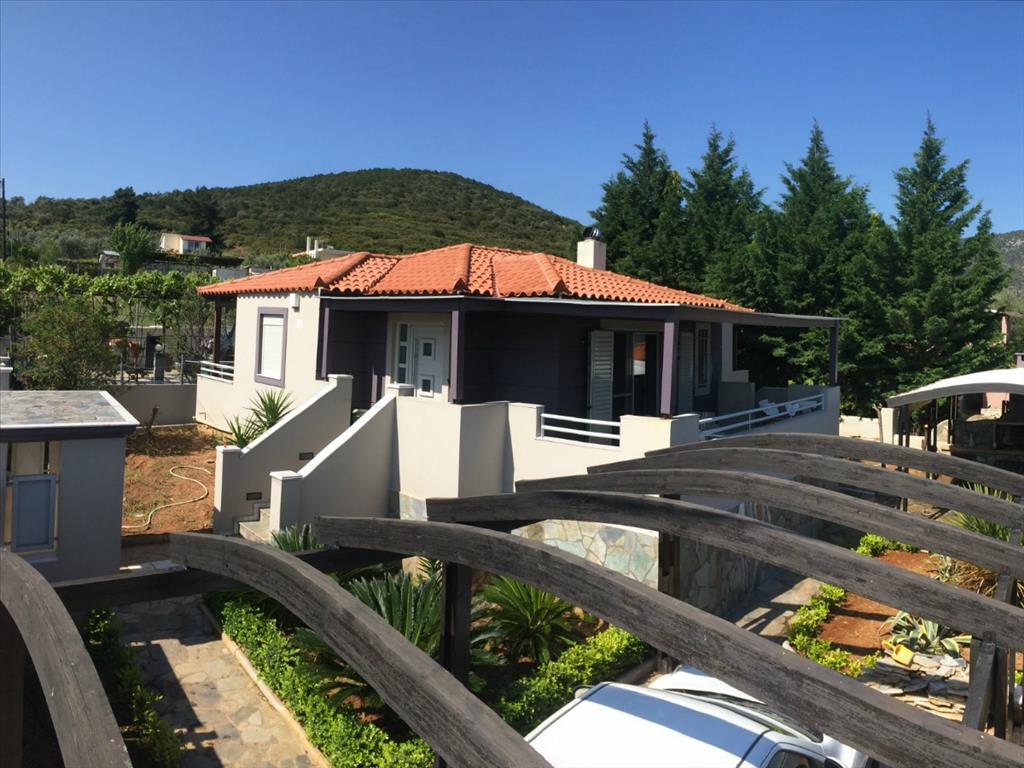 3 dormitorios propiedad comercial en venta en Euboea, Central Greece, Thessaly and Central Greece, Greece № 4773