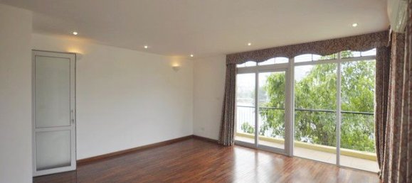 4 bedrooms Villa in Tay Ho, Vietnam No. 3783 14