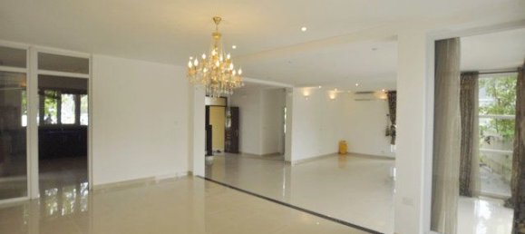 4 bedrooms Villa in Tay Ho, Vietnam No. 3783 11