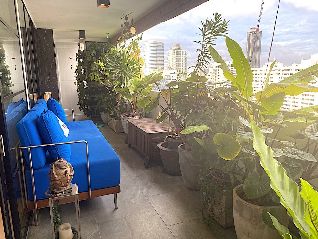 2 bedrooms Condo in Bangkok, Thailand No. 6420