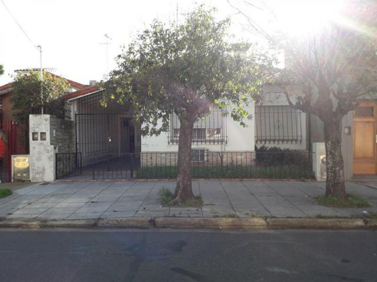 3 Schlafzimmer Haus in Vicente Lopez, Argentina, Nr. 61834