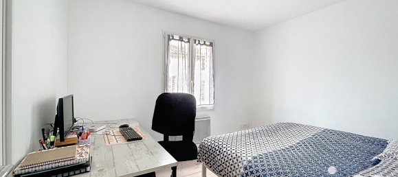 Casa de 5 dormitorios en Forges, France No. 102962 20