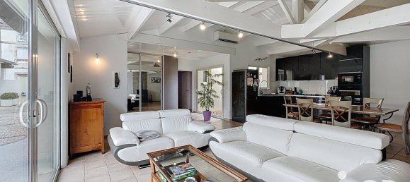 Casa de 5 dormitorios en Forges, France No. 102962 4