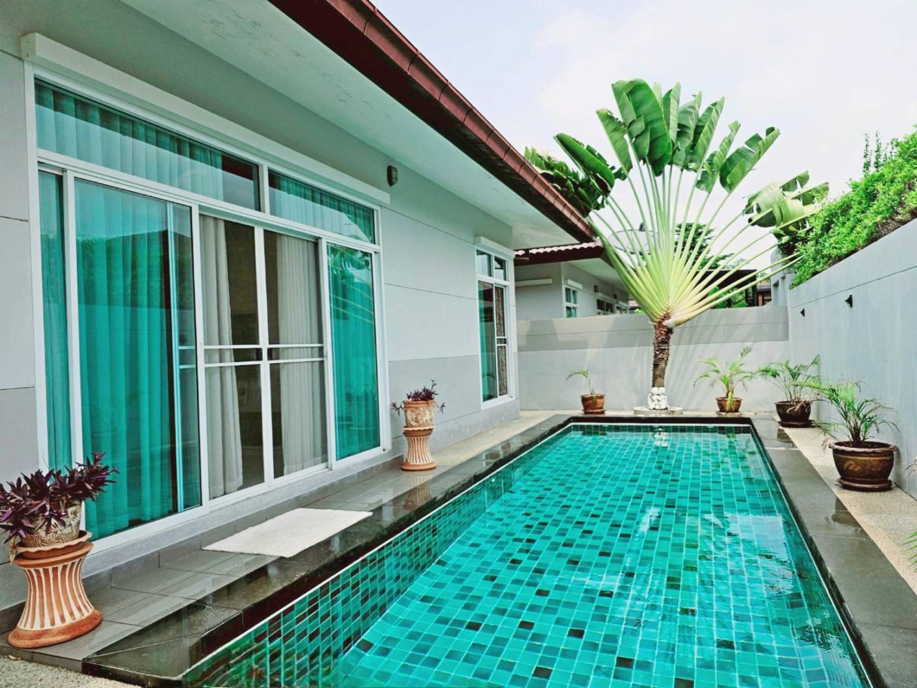 3 bedrooms Cafe / restaurant in Bang Lamung, Thailand No. 20301