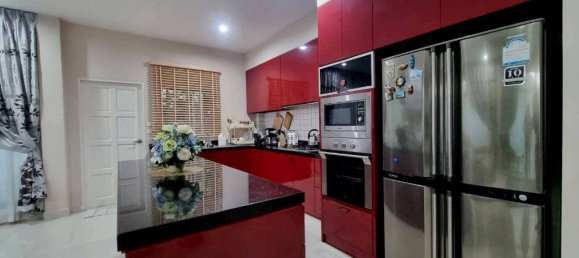 3 bedrooms Cafe / restaurant in Bang Lamung, Thailand No. 20301 20