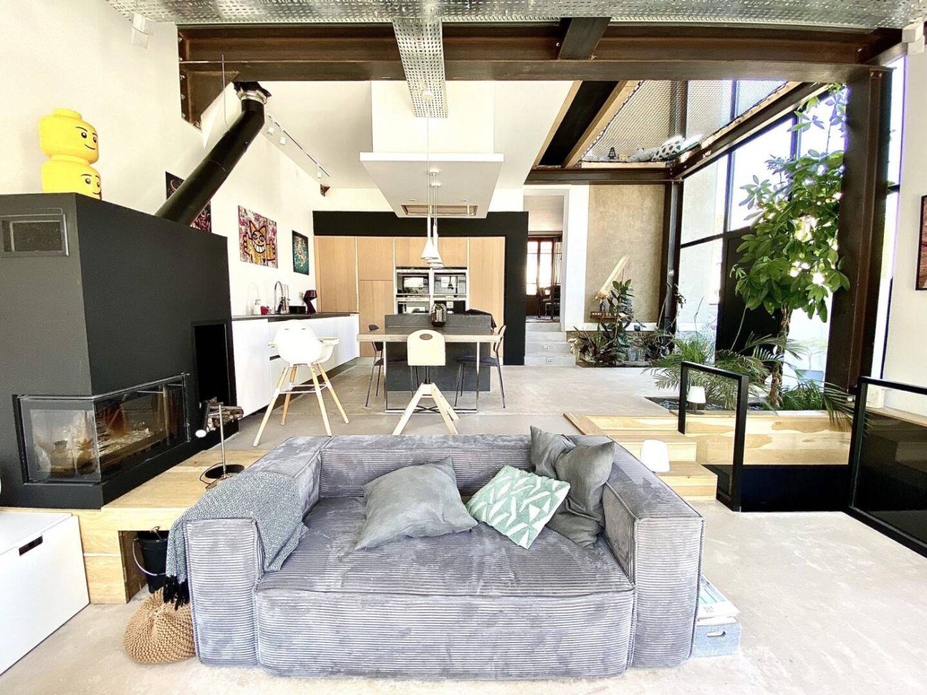 Casa de 4 dormitorios en Rosny-sous-Bois, France No. 169503