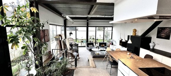 Casa de 4 dormitorios en Rosny-sous-Bois, France No. 169503 2