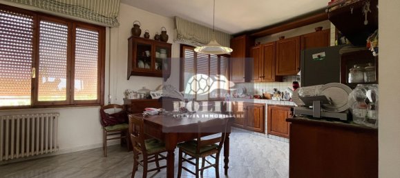 Квартира с 5 спальнями в Сан Миниато, Италия № 353734 9