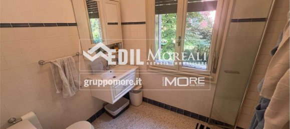 5 rooms Apartment in Modena, Italy No. 303025 11