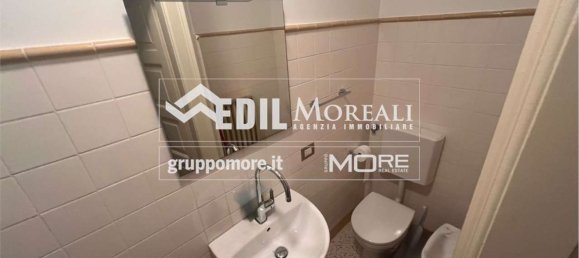 5 rooms Apartment in Modena, Italy No. 303025 15