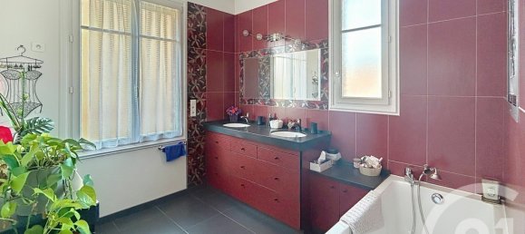 5 bedrooms House in Sotteville-les-Rouen, France No. 356814 12