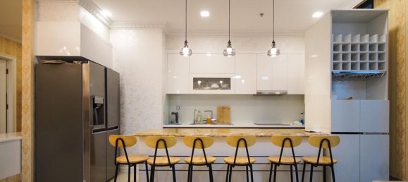 3 bedrooms Apartment in District 1, Vietnam No. 18198 6