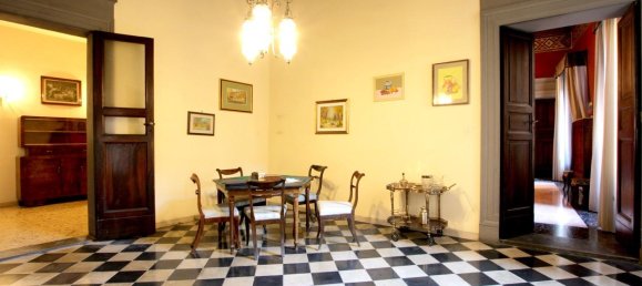 3 Schlafzimmer Wohnung in Siena, Italy, Nr. 314793 6