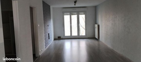 2 chambres Appartement à Limoges, France No. 96157 4