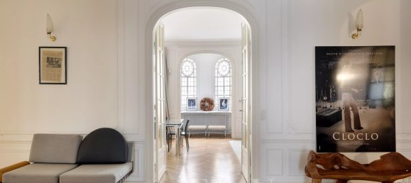 5 bedrooms Apartment in Paris, France No. 168585 15