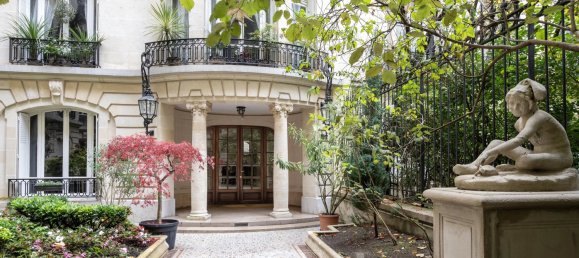 5 bedrooms Apartment in Paris, France No. 168585 18