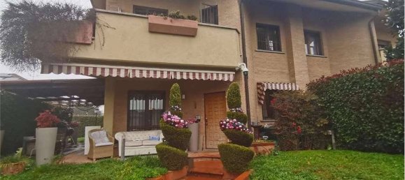 3 Schlafzimmer Villa in Paderno Dugnano, Italy, Nr. 291187 12