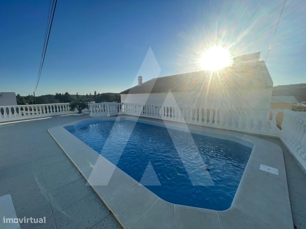 Casa de 3 dormitorios en Portimao, Portugal No. 11853