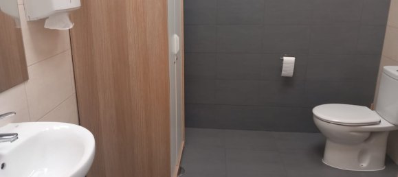 Gewerbliche Immobilie in Coslada, Spain 85m², Nr. 137141 3