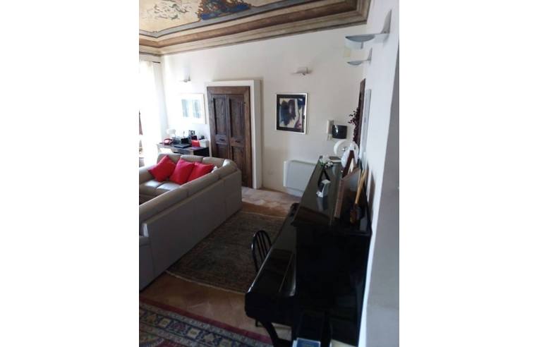 3 chambres Appartement à Contigliano, Italy No. 254990