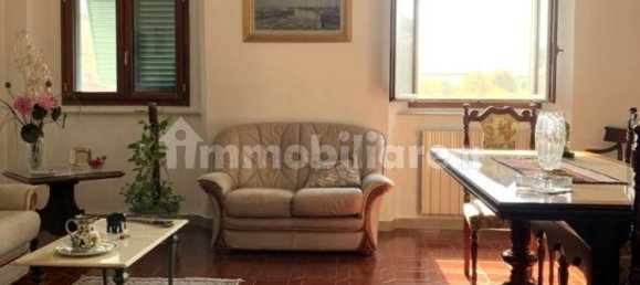 2 bedrooms Apartment in Livorno, Italy No. 354588 5
