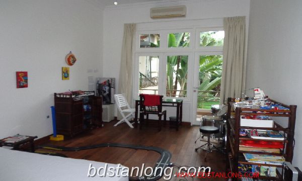 4 bedrooms Villa in Tay Ho, Vietnam No. 4403
