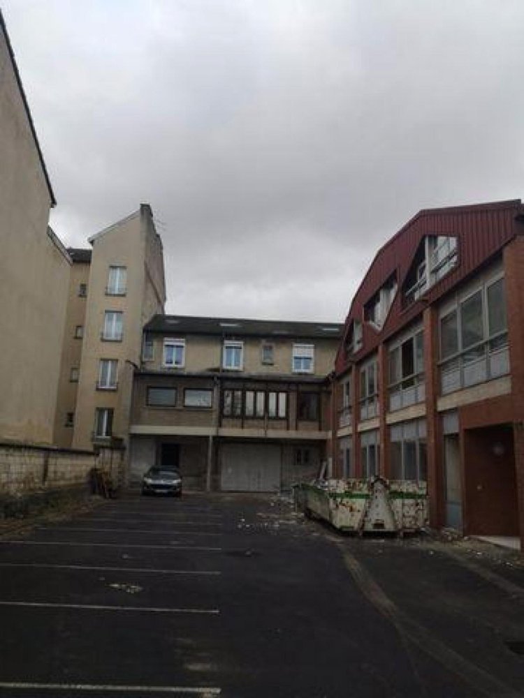  محل تجاري في Reims, France رقم 20131