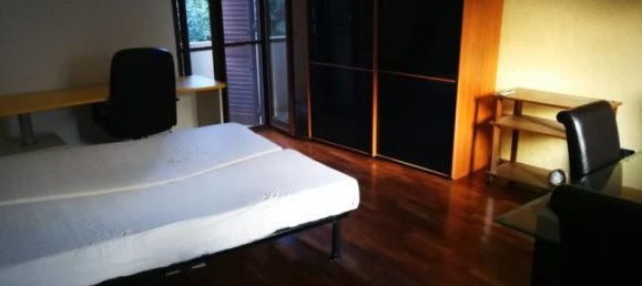 1 bedroom Apartment in Messina, Italy No. 252401 2