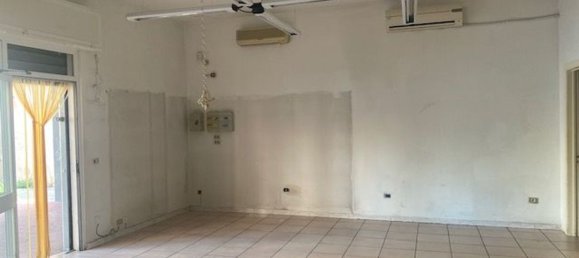 عقار تجاري في Bari, Italy 80متر مربع رقم 116118 3