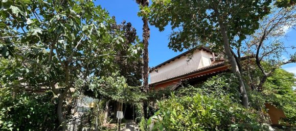 9 bedrooms Villa in Pietradefusi, Italy No. 337108 5