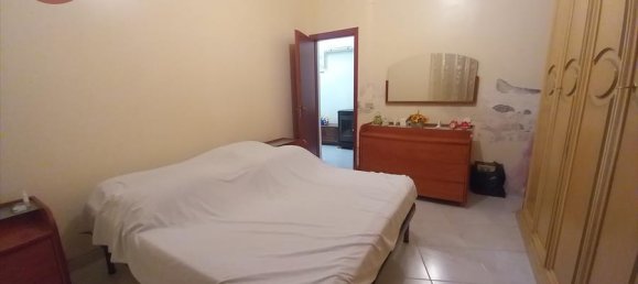 2 rooms House in Taurianova, Italy No. 37499 7