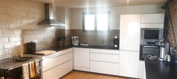 7 chambres Maison à Mâcon, France No. 358935 3