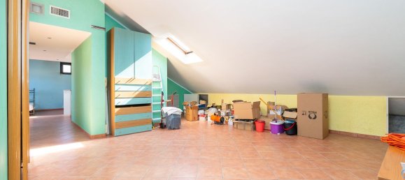 Дуплекс с 4 спальнями в Турин, Италия № 334737 24