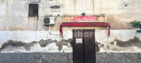 2 rooms Commercial property in Pomigliano d'Arco, Italy No. 22039 2