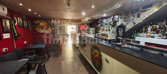 2 rooms Commercial property in Pomigliano d'Arco, Italy No. 22039 9