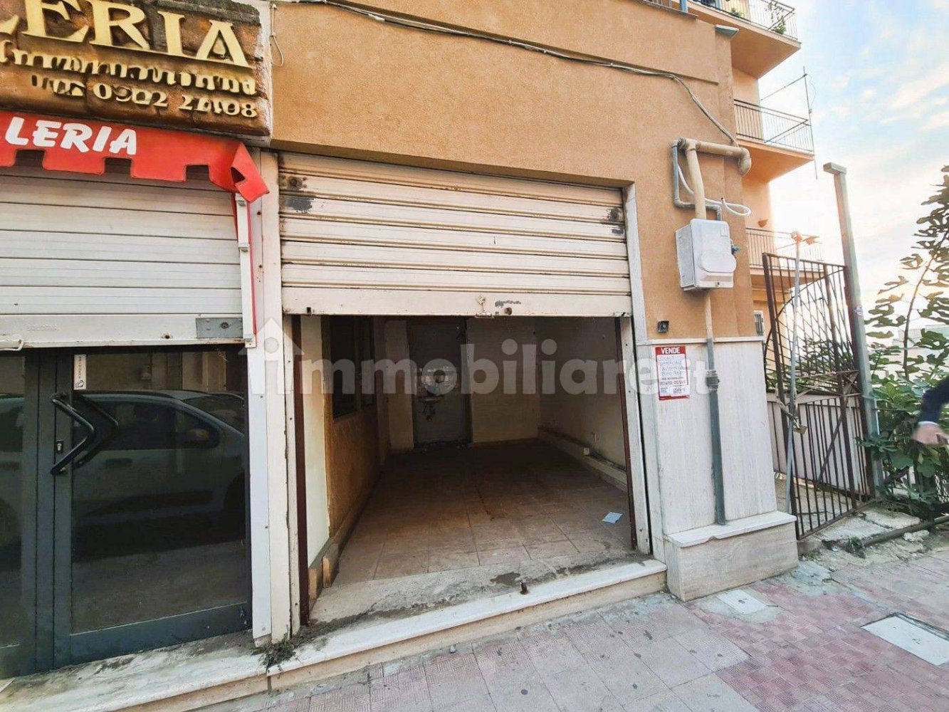 Коммерческая недвижимость с 1 комнатой в Агридженто, Италия № 85237