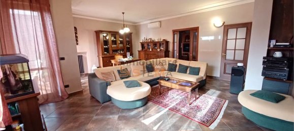 Apartamento T2 em Santena, Italy N.º 163164 2