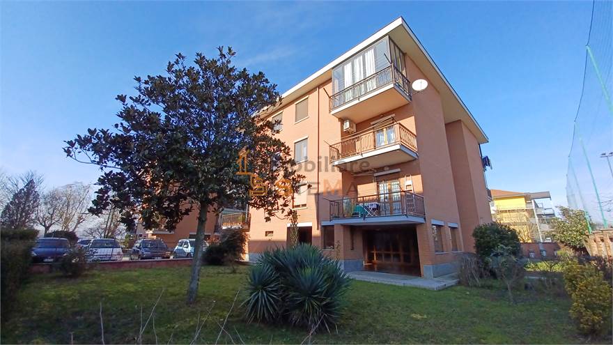 Apartamento T2 em Santena, Italy N.º 163164