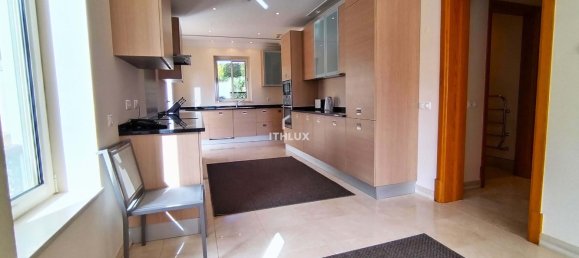 Вилла с 4 спальнями в Вила Нова де Касела, Португалия № 57642 11