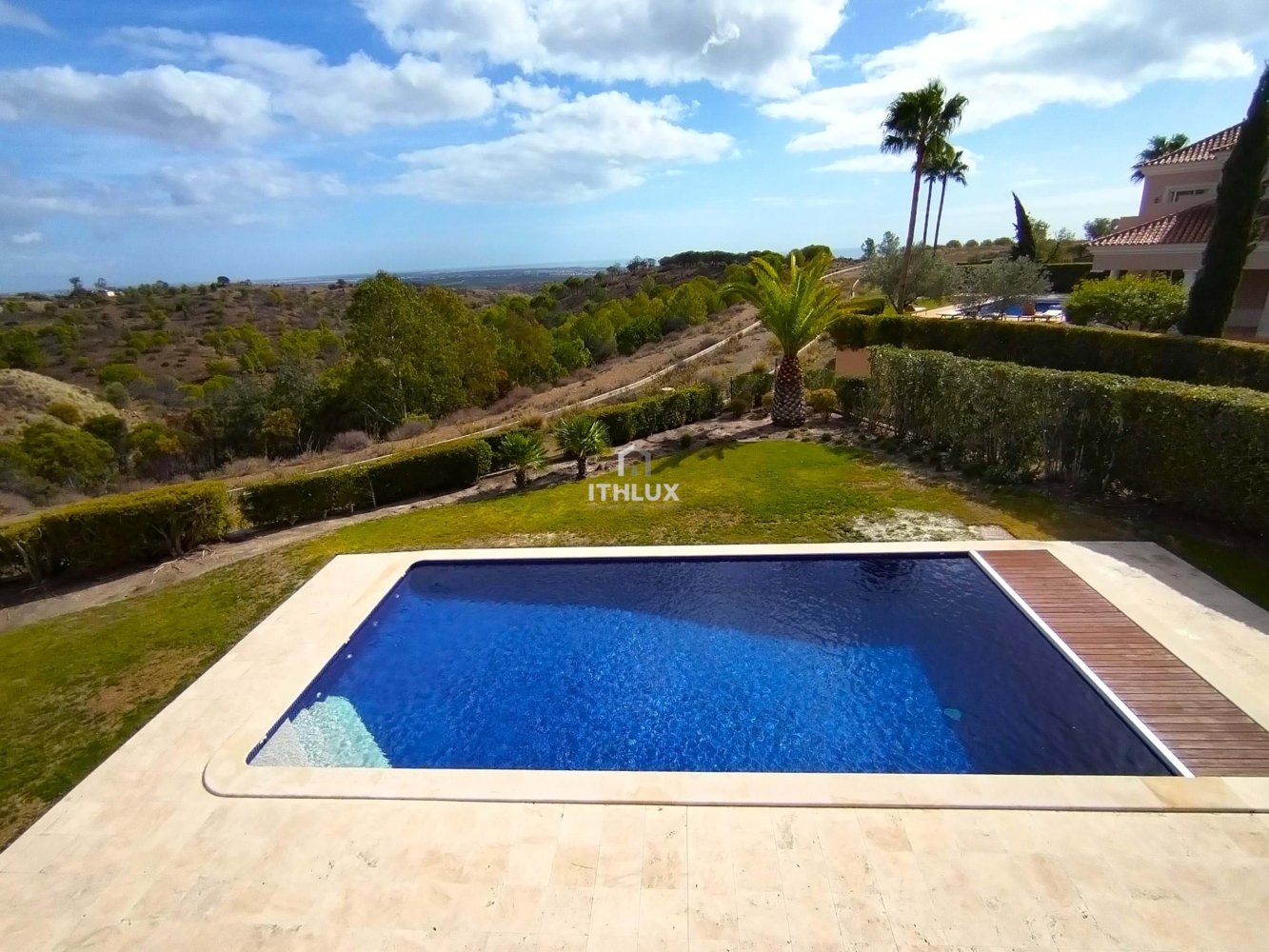 Вилла с 4 спальнями в Вила Нова де Касела, Португалия № 57642