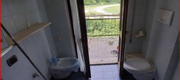 Квартира с 3 комнатами в Лавена Понте Треза, Италия № 179931 7