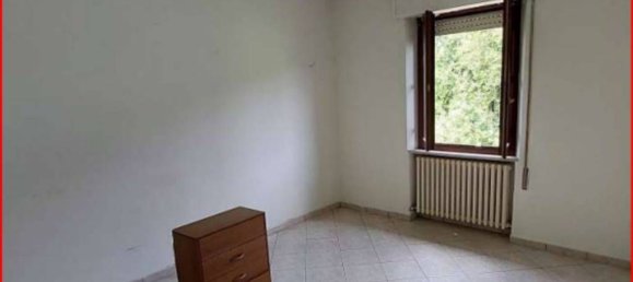 Квартира с 3 комнатами в Лавена Понте Треза, Италия № 179931 10