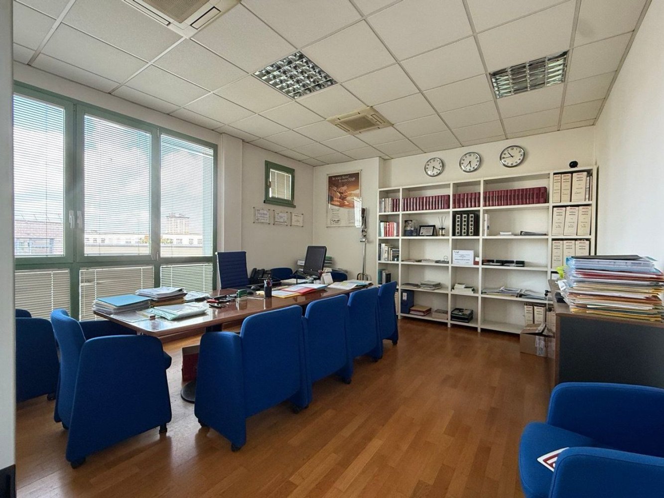 50m² Office in Florence, Italy No. 312106