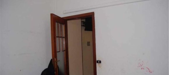 3-Zimmer Wohnung in Scafati, Italy, Nr. 182489 9