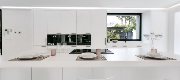 4 chambres Villa à Marbella, Spain No. 96517 7