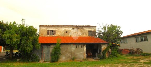 2 bedrooms House in Cesena, Italy No. 89407 7