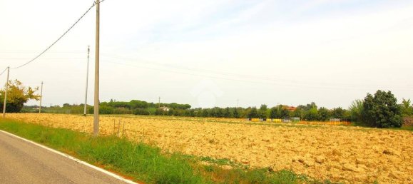 2 bedrooms House in Cesena, Italy No. 89407 11