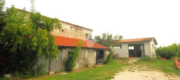 2 bedrooms House in Cesena, Italy No. 89407 2